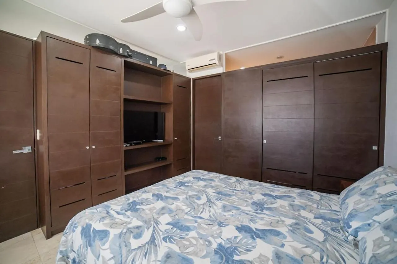 Papaya 20 Super Central Ph 2 Bedroom With Private Rooftop - Jacuzzi Playa del Carmen 0*,  Mexico