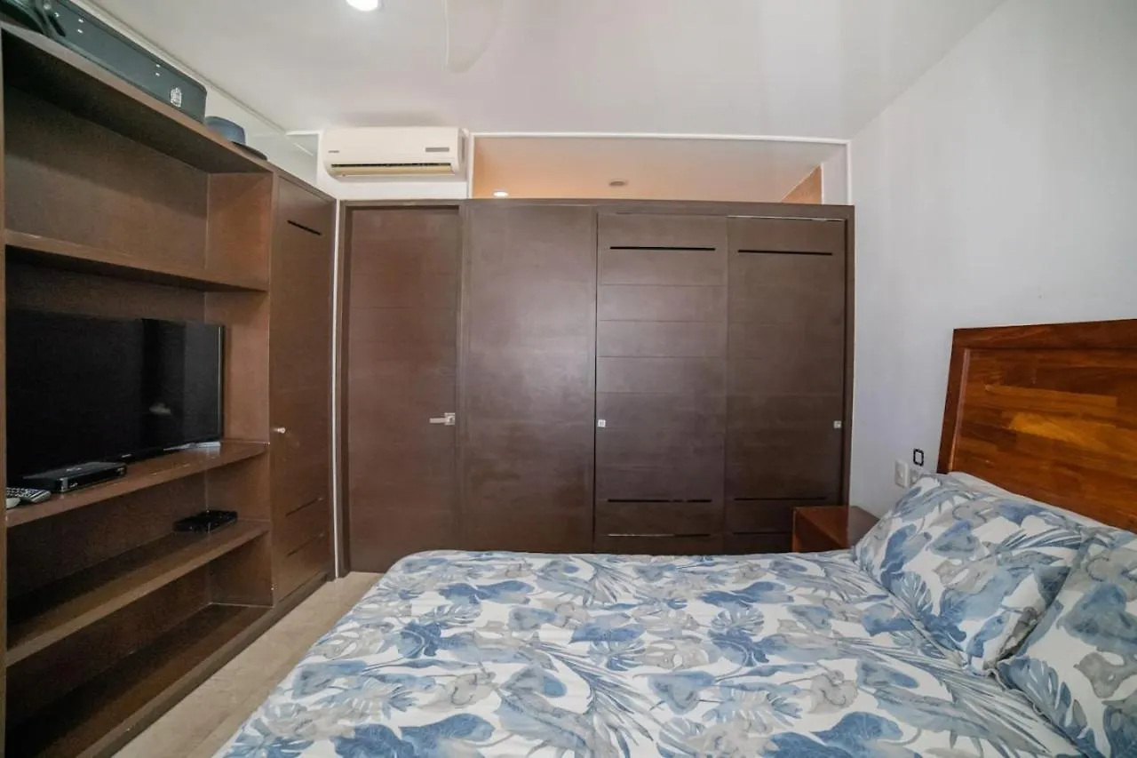 Papaya 20 Super Central Ph 2 Bedroom With Private Rooftop - Jacuzzi Playa del Carmen Mexico